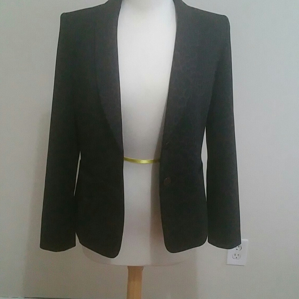 Tahari blazer
